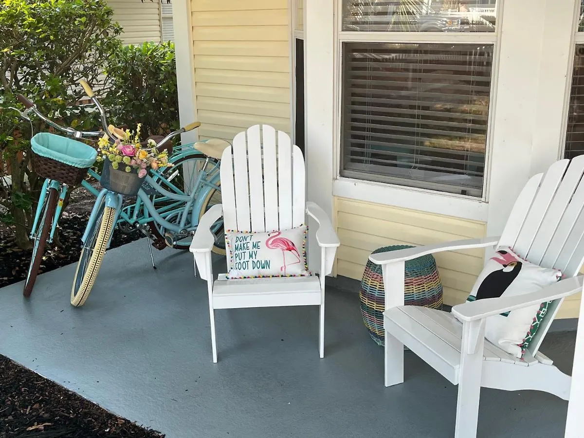 Private Beach Access, Fenced Yard & Pet Friendly, Pool, Cabana Life Beach House Destin Holiday home