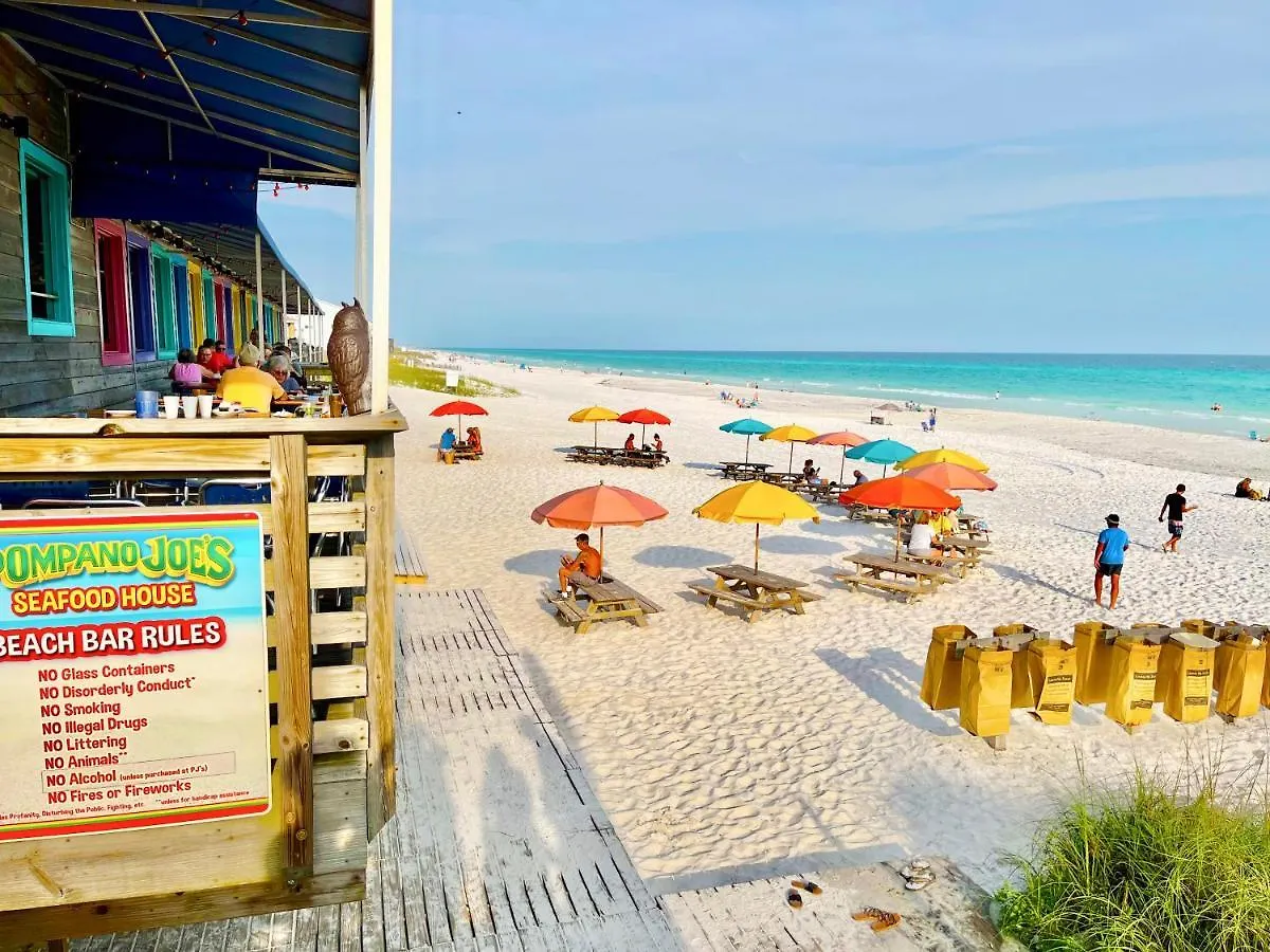 Private Beach Access, Fenced Yard & Pet Friendly, Pool, Cabana Life Beach House Destin Holiday home